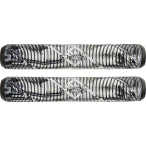 Grips Striker Pro Snow Camo Grips Striker Pro Snow Camo
